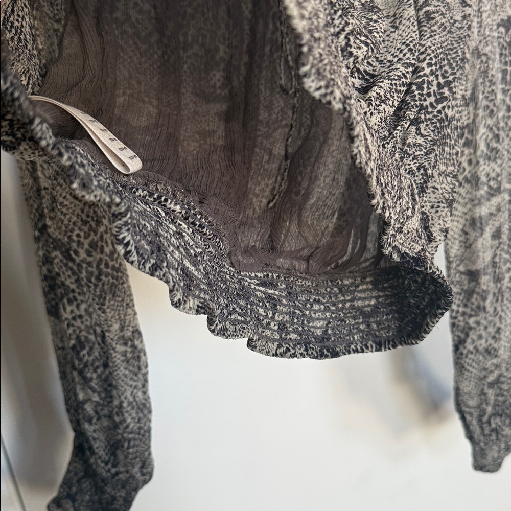 Free People Long Sleeve Snakeskin Print Roma Blouse - Picture 6 of 9